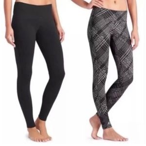 Athleta Westchester Chaturanga Reversible Leggings size small